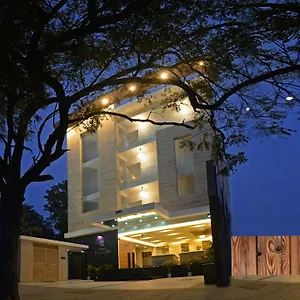 Hotel Dazzle By One Earth Agra (Uttar Pradesh)